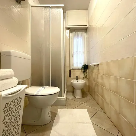 150 Metri Dal Mare Bilocale Con Wi-fi In Centro. Apartment Loano
