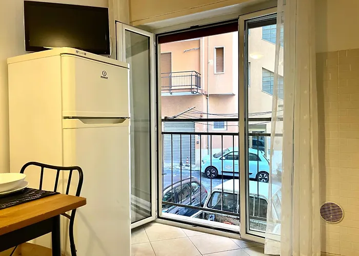Lejlighed 150 Metri Dal Mare Bilocale Con Wi-fi In Centro. Loano